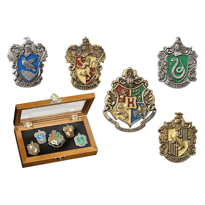 SET DE PRENDEDORES CON LOS ESCUDOS DE LAS CASAS DE HARRY POTTER